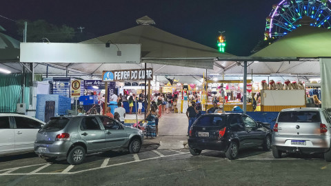 imagem capa  Feira do Luar | Tradição de mais de 20 anos em Caldas Novas Goiás