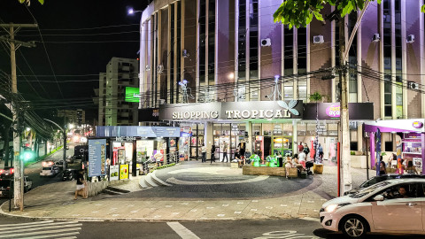 imagem capa Shopping Tropical no Centro de Caldas Novas Goiás