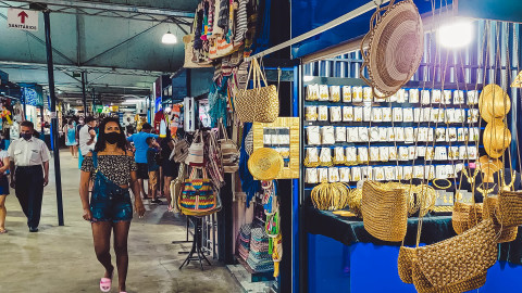  Feira do Luar | Tradição de mais de 20 anos em Caldas Novas Goiás