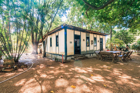 Casa Goiana em Caldas Novas Goiás - No Jardim Japonês