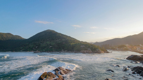 Praia da Armação em Florianópolis - Santa Catarina